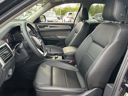 Used 2023 Volkswagen Atlas SE w/ Panoramic Sunroof Package image 20