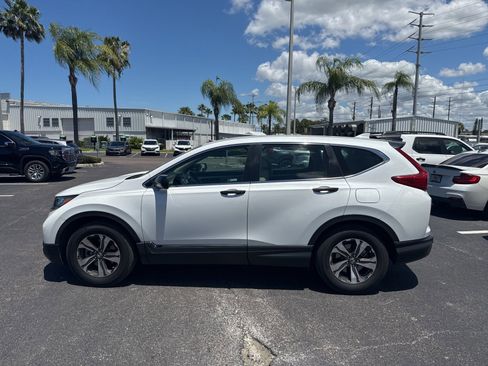 Used 2019 Honda CR-V LX image 4