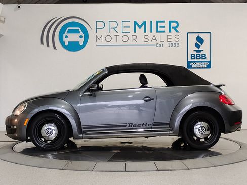 Used 2013 Volkswagen Beetle 2.5 image 6