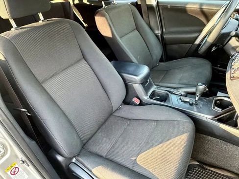 Used 2018 Toyota RAV4 LE w/ All Weather Liner Package image 17