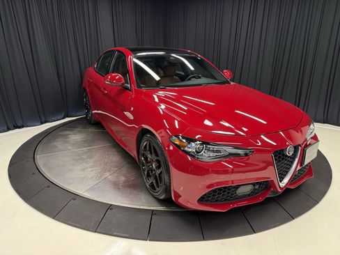 Used 2022 Alfa Romeo Giulia Ti image 60