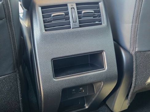 Used 2026 Nissan Rogue SL w/ Family Package AWD/4WD image 19