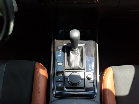 Certified 2025 MAZDA CX-30 Carbon AWD/4WD image 23