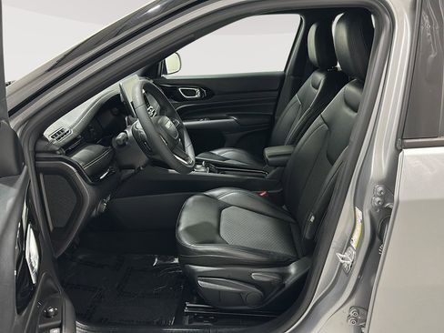 Used 2022 Jeep Compass Altitude image 17