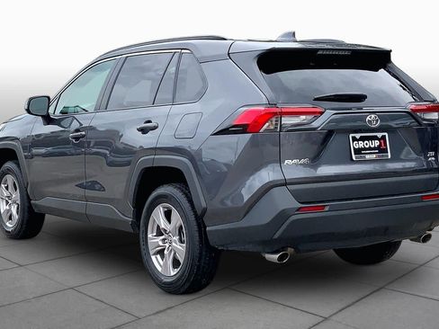 Used 2025 Toyota RAV4 XLE AWD/4WD image 12