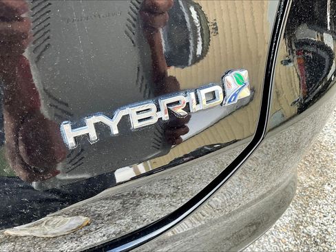 Used 2017 Ford Fusion S image 8