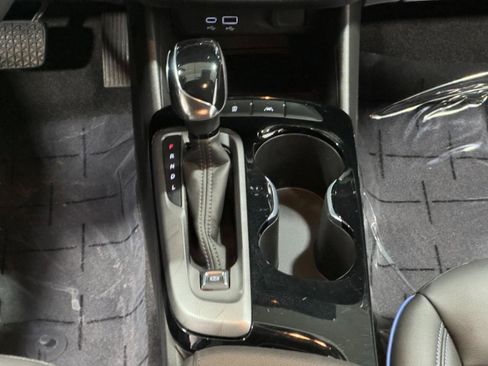 Used 2024 Buick Envista Sport Touring w/ Convenience I Package image 15