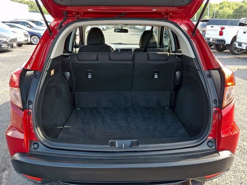 Used 2016 Honda HR-V LX image 28