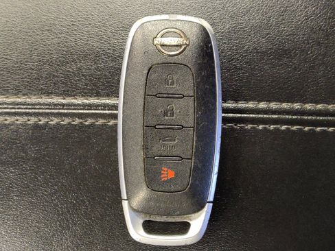 Used 2024 Nissan Sentra SV FWD image 32