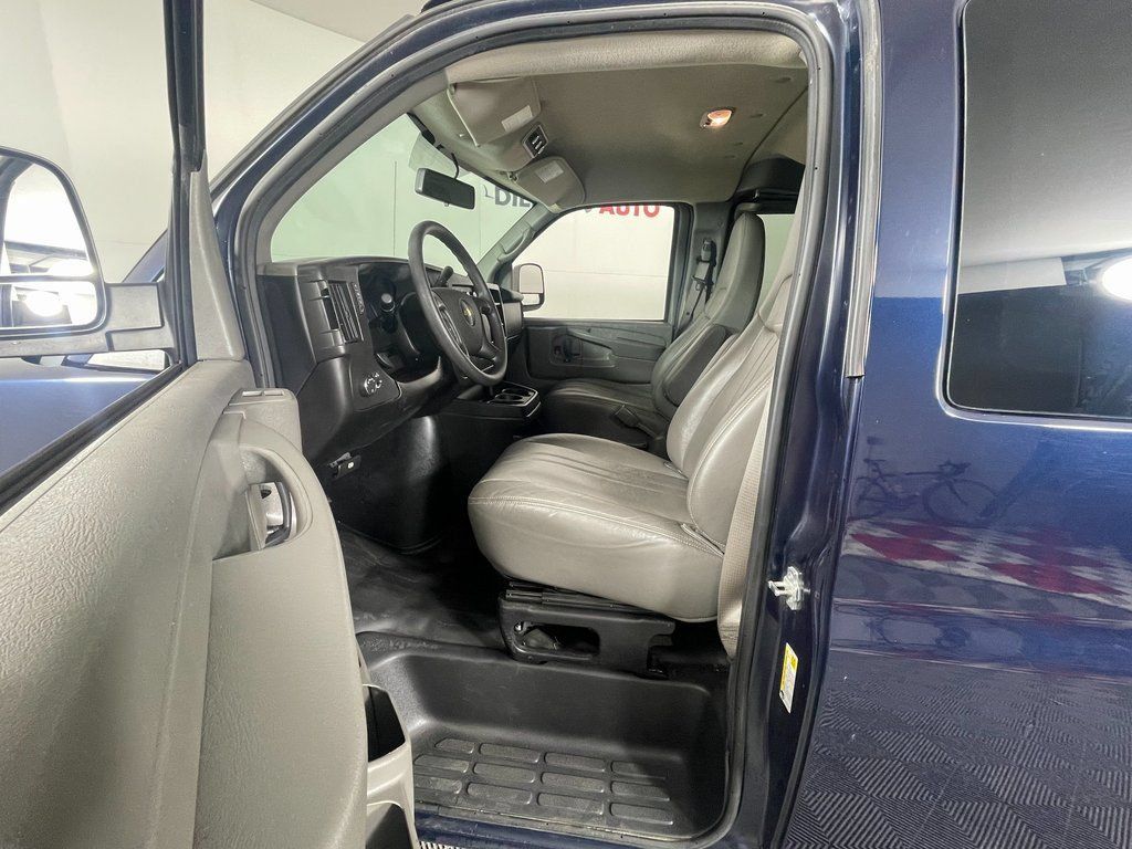 Used 2014 Chevrolet Express 1500 LS RWD image 14