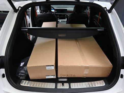 New 2026 Genesis GV70 2.5T Sport Prestige AWD/4WD image 17