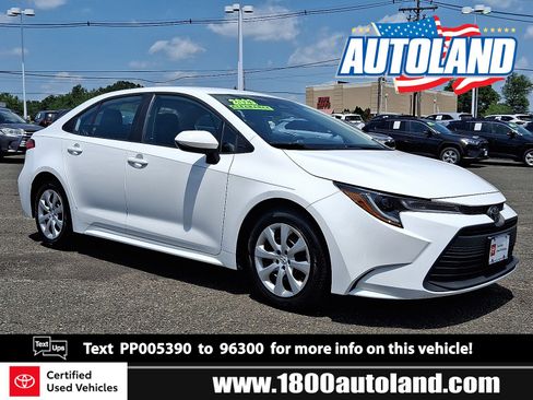 Certified 2023 Toyota Corolla LE image 1
