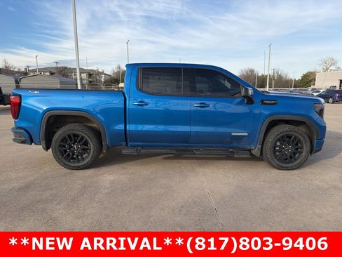 Used 2022 GMC Sierra 1500 Elevation w/ Elevation Premium Package image 4