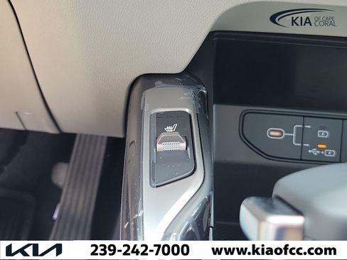 New 2026 Kia Sorento S FWD image 29