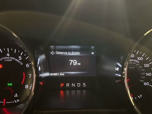 Used 2017 Ford Mustang Coupe image 9