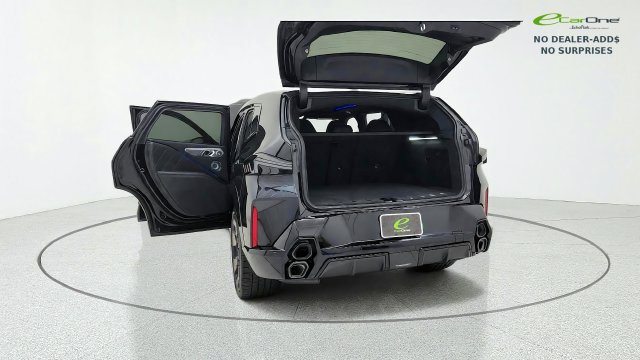 Used 2023 BMW XM AWD/4WD image 17