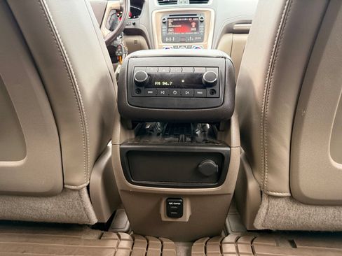 Used 2016 GMC Acadia Denali AWD/4WD image 37
