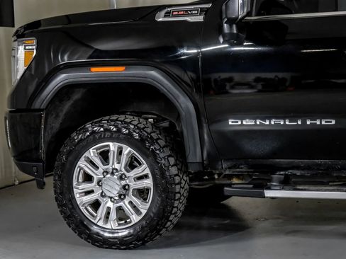 Used 2021 GMC Sierra 2500 Denali w/ Denali Ultimate Package AWD/4WD image 12