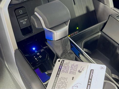 New 2025 Toyota Tundra Platinum image 25