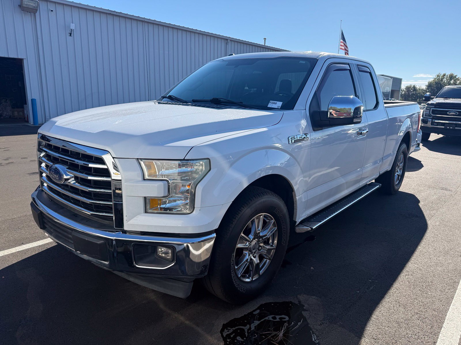 Used 2017 Ford F150 XLT w/ Equipment Group 301A Mid RWD image 2