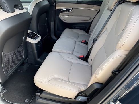 New 2026 Volvo XC90 T8 Ultra w/ Lounge Package image 21