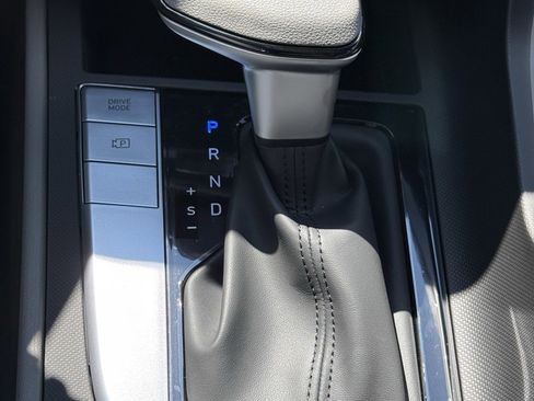 New 2026 Hyundai Elantra SE image 25
