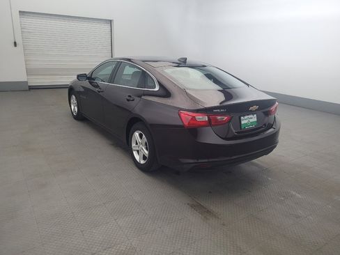 Used 2020 Chevrolet Malibu LS FWD image 5
