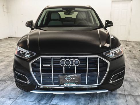 Used 2023 Audi Q5 2.0T Premium Plus w/ Premium Plus Package AWD/4WD image 2