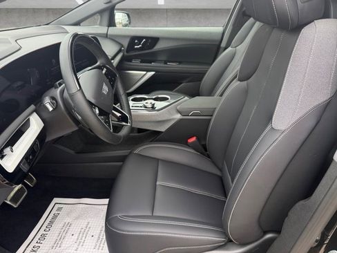 Certified 2025 Cadillac Optiq Sport 1 AWD/4WD image 21
