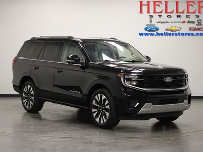 Used 2025 Ford Expedition Platinum w/ Driver's Package