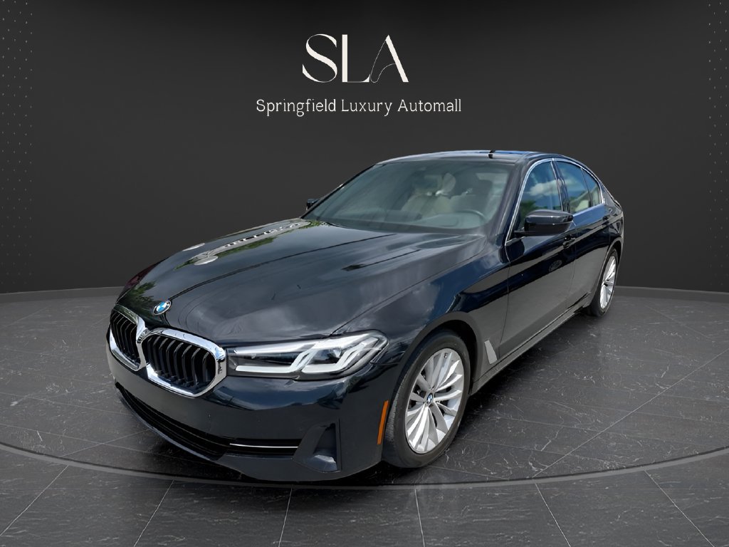 Used 2023 BMW 530i xDrive w/ Premium Package AWD/4WD image 3