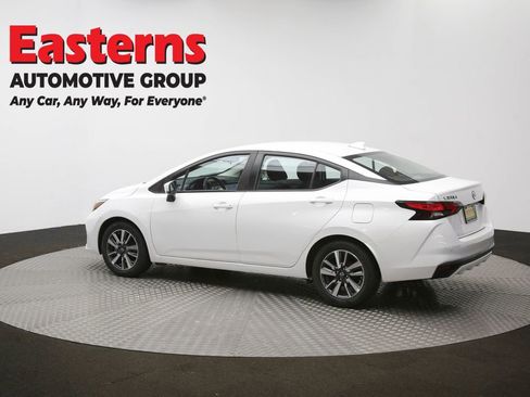 Used 2025 Nissan Versa SV image 62