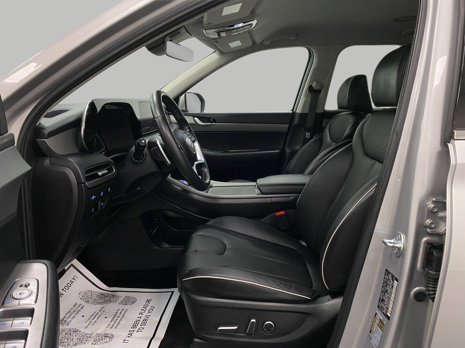 Certified 2025 Hyundai Palisade SEL AWD/4WD image 30