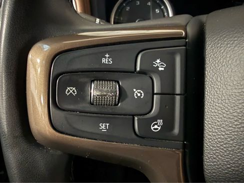Used 2023 Chevrolet Silverado 2500 High Country w/ Safety Package II AWD/4WD image 19