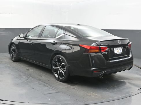 Certified 2023 Nissan Altima 2.5 SR FWD image 6