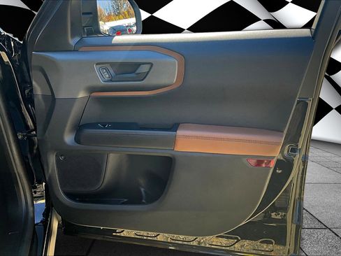 New 2025 Ford Bronco Sport Outer Banks w/ Outer Banks Tech Package+ AWD/4WD image 27