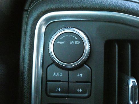 Used 2020 GMC Sierra 1500 SLT w/ SLT Premium Plus Package image 14