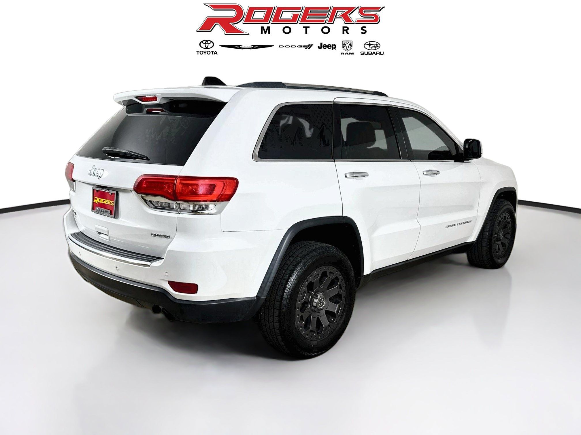 Used 2014 Jeep Grand Cherokee Limited w/ Mopar Chrome Edition Group AWD/4WD image 8
