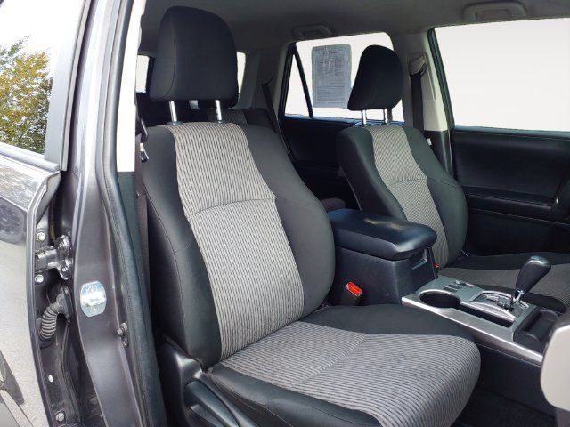 Used 2023 Toyota 4Runner SR5 AWD/4WD image 12