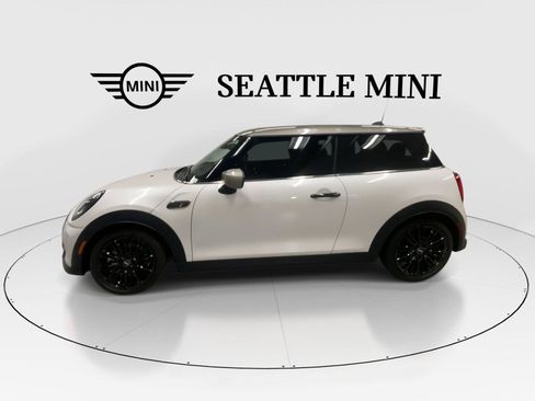 Used 2024 MINI Cooper S FWD image 6