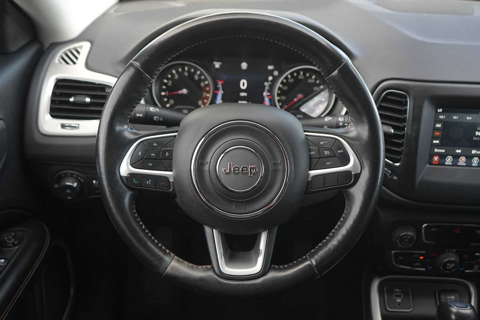 Used 2021 Jeep Compass Latitude w/ Convenience Group FWD image 16