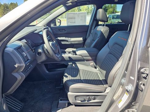 New 2026 Nissan Pathfinder Rock Creek w/ Rock Creek Premium Package AWD/4WD image 20