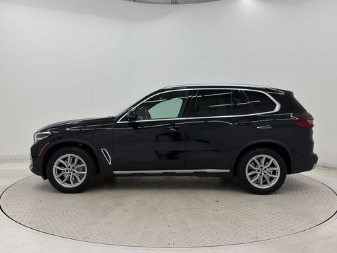 Used 2021 BMW X5 xDrive40i w/ Premium Package AWD/4WD image 2