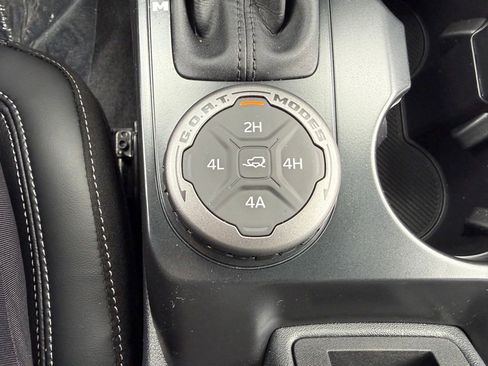 New 2026 Ford Bronco Outer Banks image 28