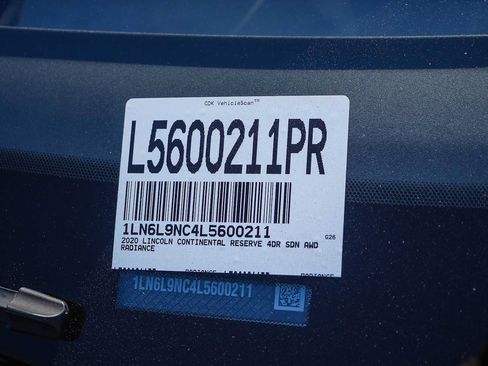 Used 2020 Lincoln Continental Reserve w/ Luxury Package AWD/4WD image 29