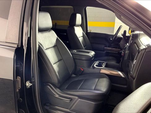 Used 2021 Chevrolet Silverado 1500 RST w/ Texas Edition Plus image 9