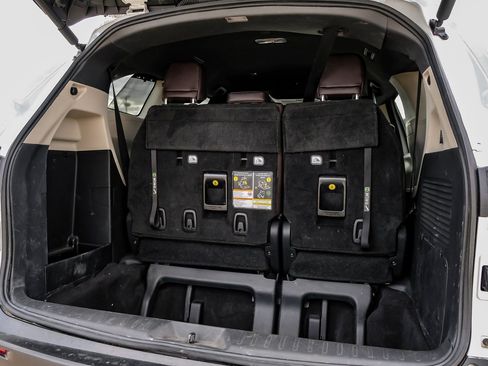 Used 2022 Toyota Sienna Platinum image 67