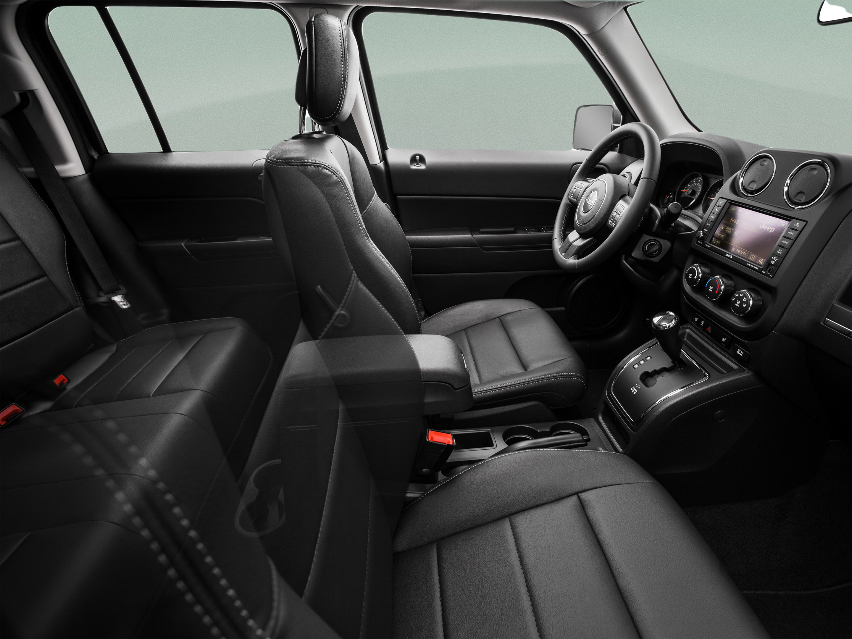 Used 2016 Jeep Patriot Latitude w/ Sun/Sound Group FWD image 55
