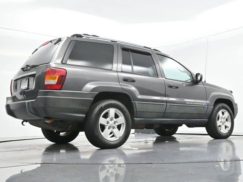 Used 2004 Jeep Grand Cherokee Laredo RWD image 42