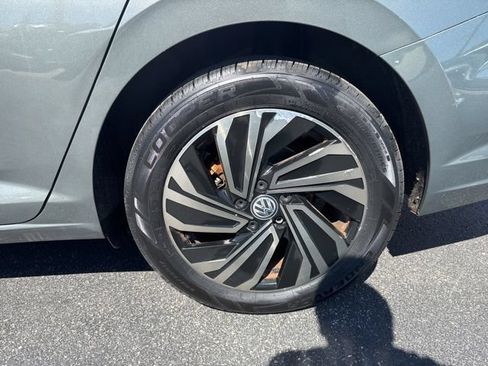 Used 2019 Volkswagen Jetta SEL Premium FWD image 15